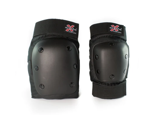 Exite The Creatures Black KNEE PADS